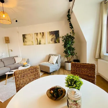 Cinema - Kitchen & Balcony *