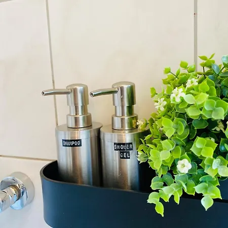 Cinema - Kitchen & Balcony