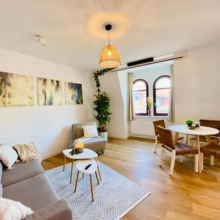 Cinema - Kitchen & Balcony Apartamento Magdeburgo