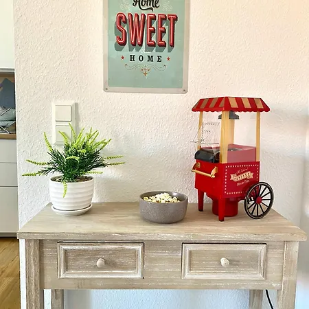 Cinema - Kitchen & Balcony * Magdeburgo