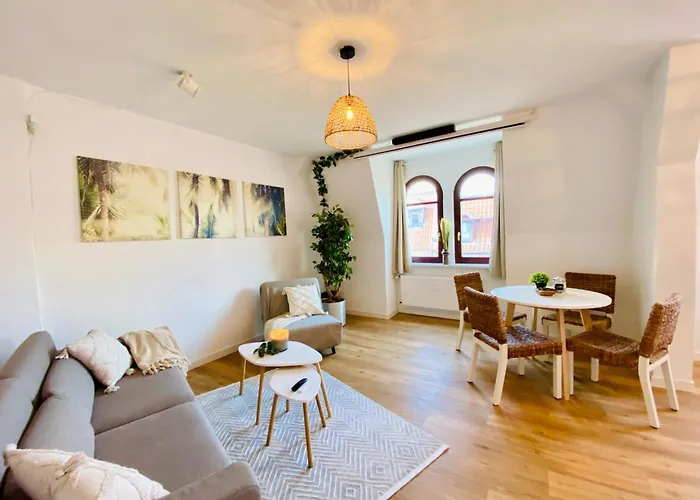 Cinema - Kitchen & Balcony Apartman Magdeburg